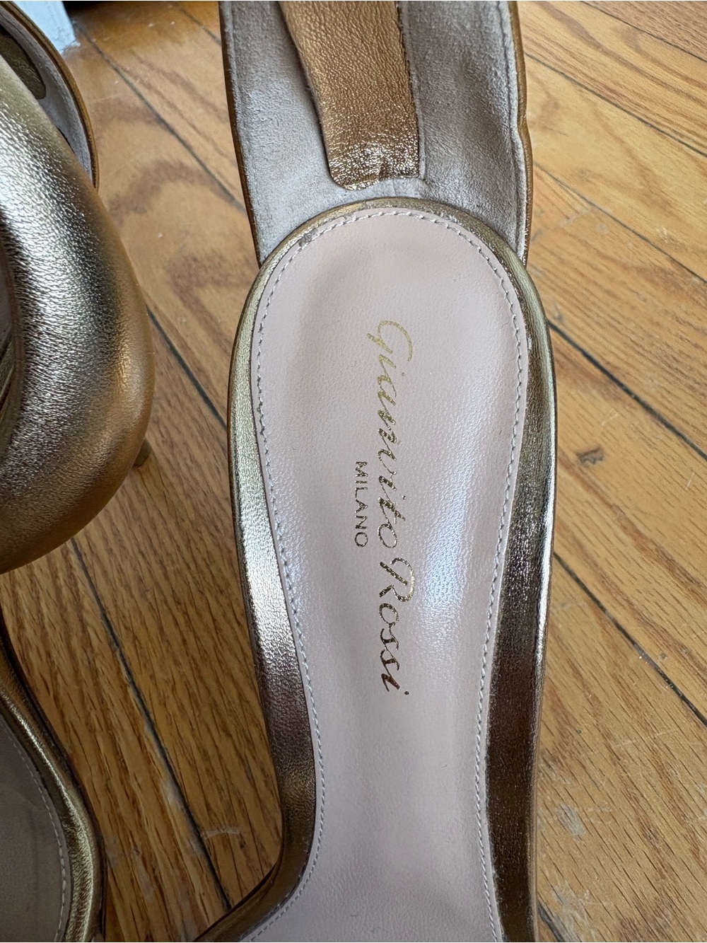 Gianvito Rossi Bijoux 38.5 Metallic Gold Sculpted Strap Stiletto Sandals - Picture 7 of 8